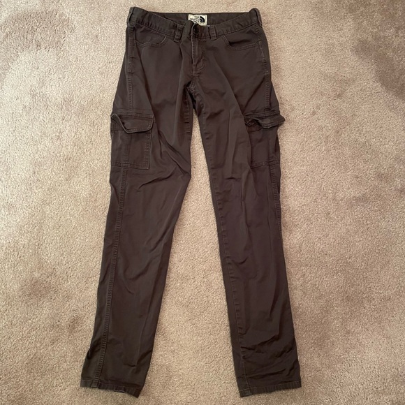 The North Face Slim Gray Cargo Pants Women’s Size 4 - Picture 2 of 8